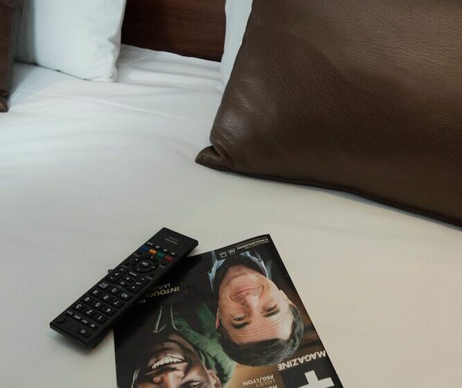 חדר קומפורט, Brit Hotel Tours Sud – Le Cheops