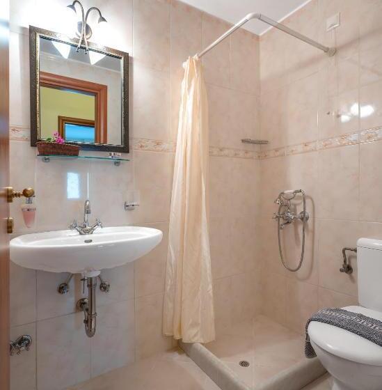 Семейный Номер, Corfu Secret