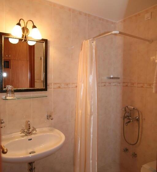 Номер Стандарт, Corfu Secret