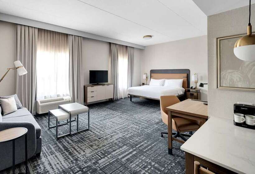 身障者適用スイートルーム, Embassy Suites Montréal By Hilton