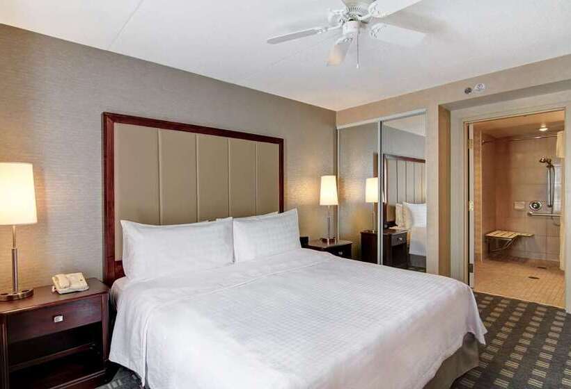 适合残疾人士使用的套间, Embassy Suites Montréal By Hilton