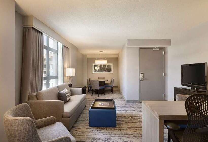 スイート, Embassy Suites Montréal By Hilton