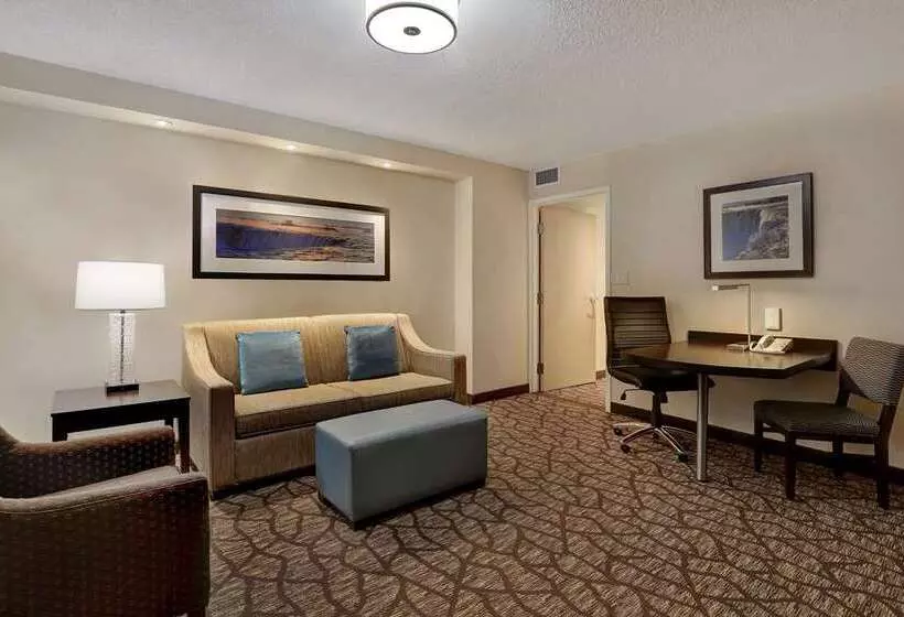 スイート, Embassy Suites Montréal By Hilton