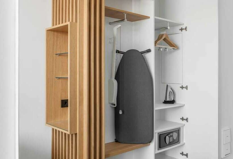 Номер Стандарт, Holiday Inn Munich Leuchtenbergring, An Ihg