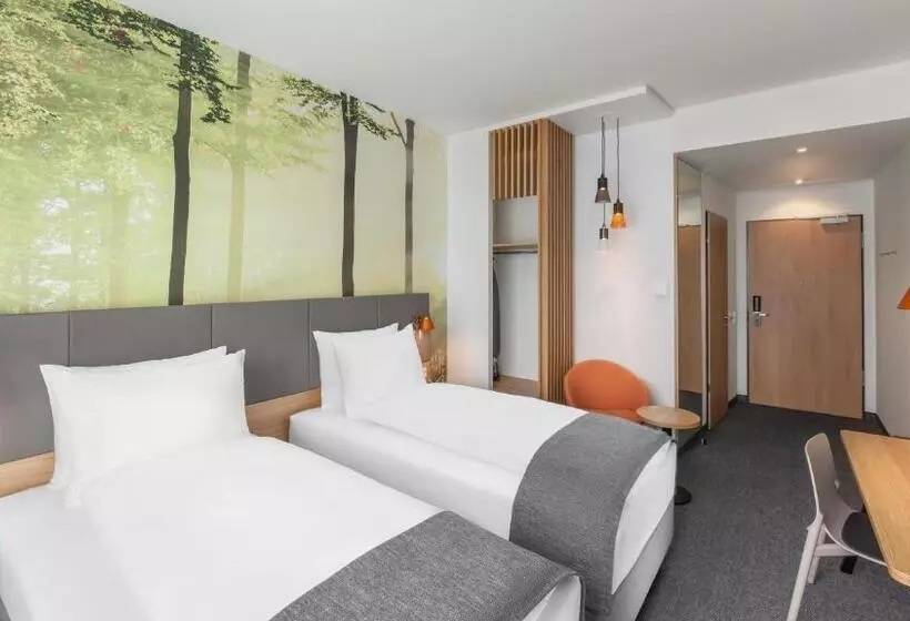 スタンダードルーム, Holiday Inn Munich   Leuchtenbergring, An Ihg