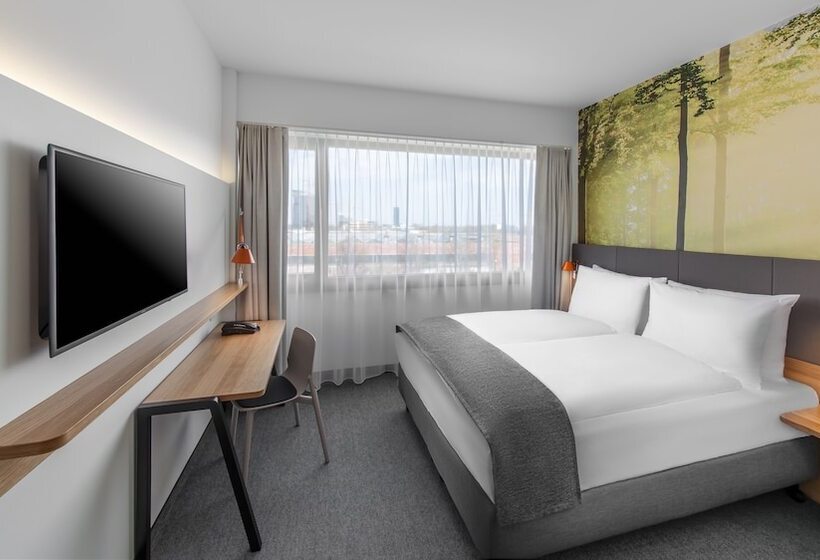 스탠다드 룸, Holiday Inn Munich   Leuchtenbergring, An Ihg