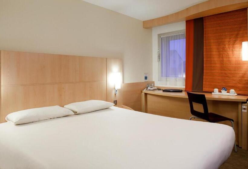 Номер Стандарт, Ibis London Heathrow Airport