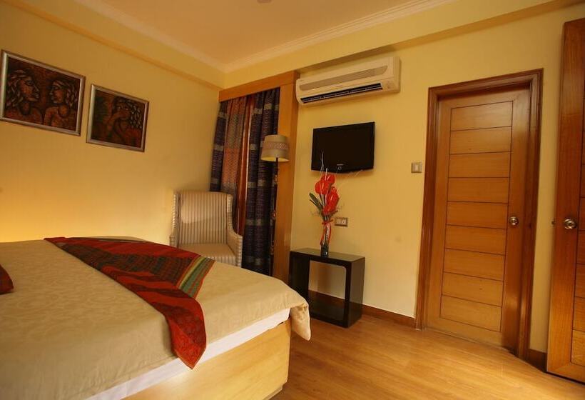 套房, Jüsta Panchsheel Park