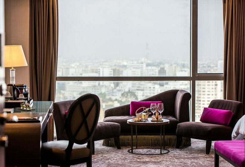 חדר פרמיום עם נוף לעיר, Kenzi Tower