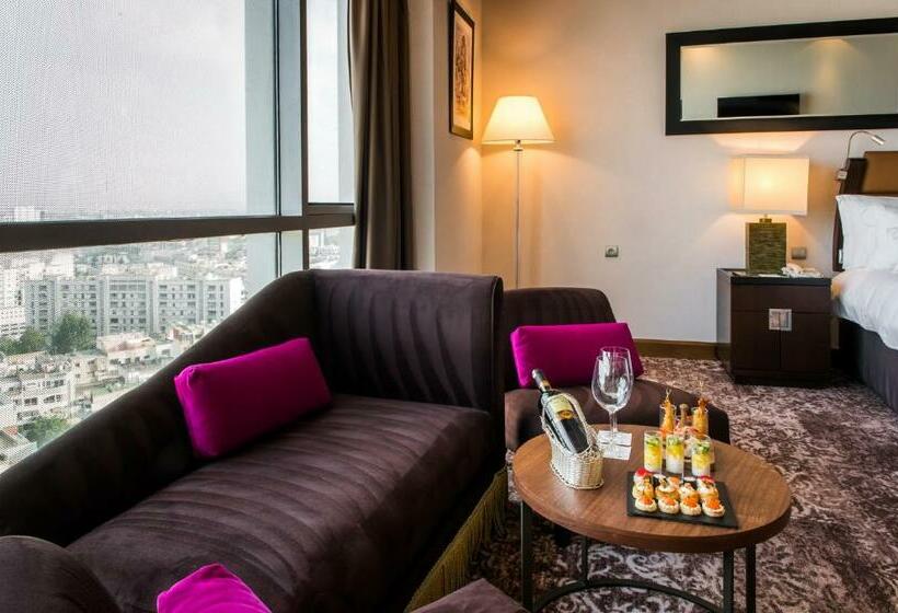 חדר סופריור, Kenzi Tower