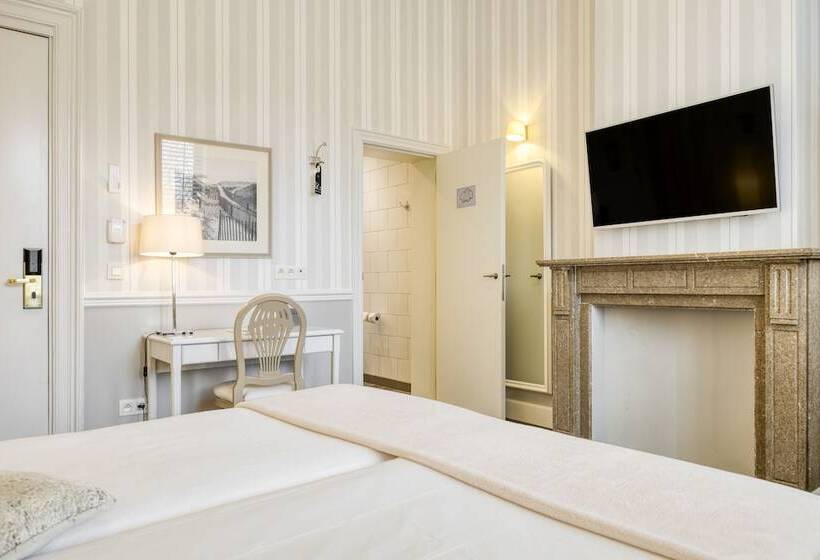 اتاق سوپریور, Made In Louise