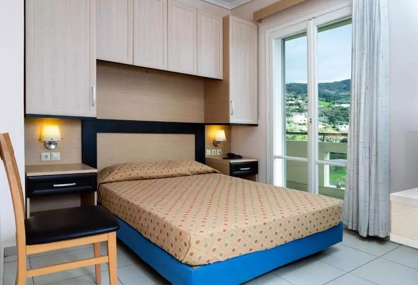Standard Yhden Hengen Huone, Marmari Bay