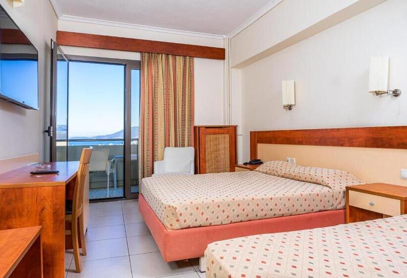 Triple Room Sea View, Marmari Bay