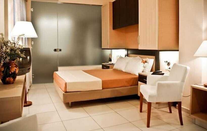 חדר משפחתי נוף לגינה, Marmari Bay