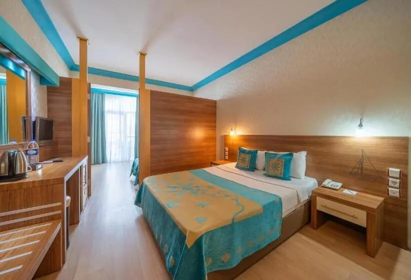 スタンダード４人部屋, Miarosa Kemer Beach