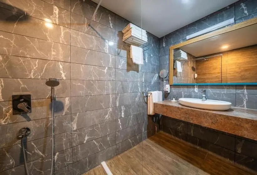 スタンダード４人部屋, Miarosa Kemer Beach