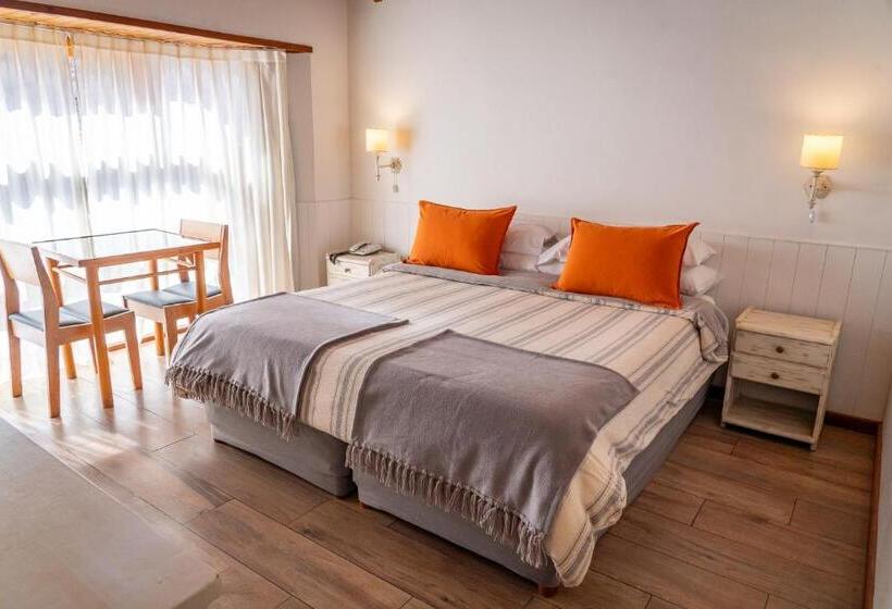 2 Bedroom Apartment Garden View, Paihuen Resort De Montaña