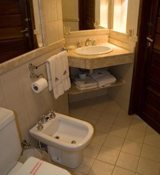 1 Bedroom Apartment Lake View, Paihuen Resort De Montaña