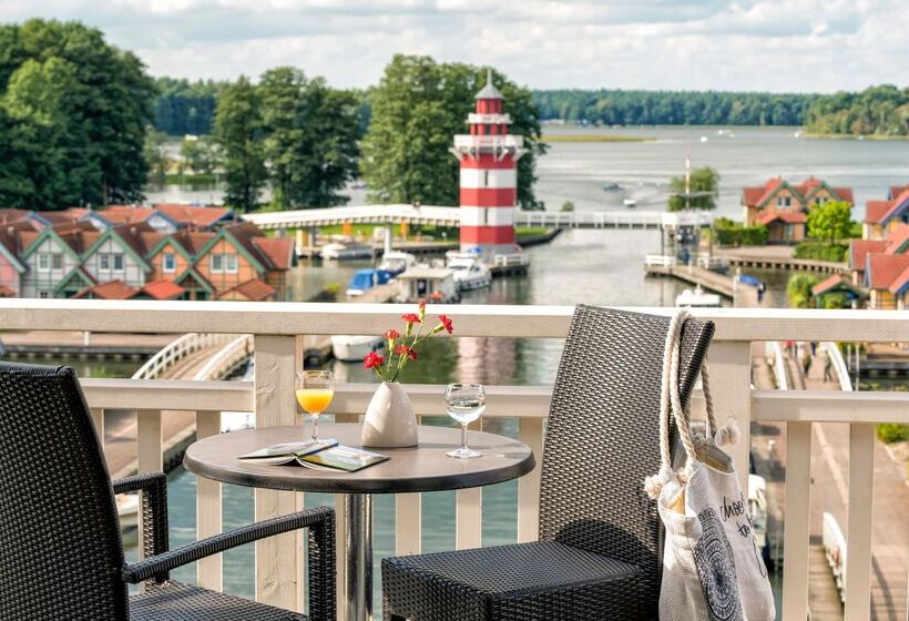 Superior room with lake view, Precise Resort Hafendorf Rheinsberg