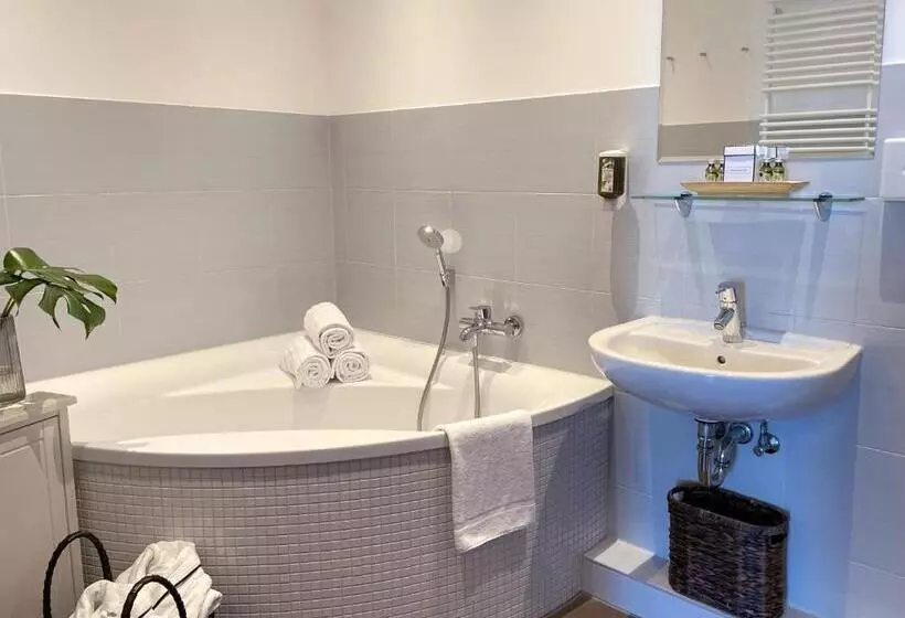 Suite with lake view, Sunday Resort Hafendorf Rheinsberg