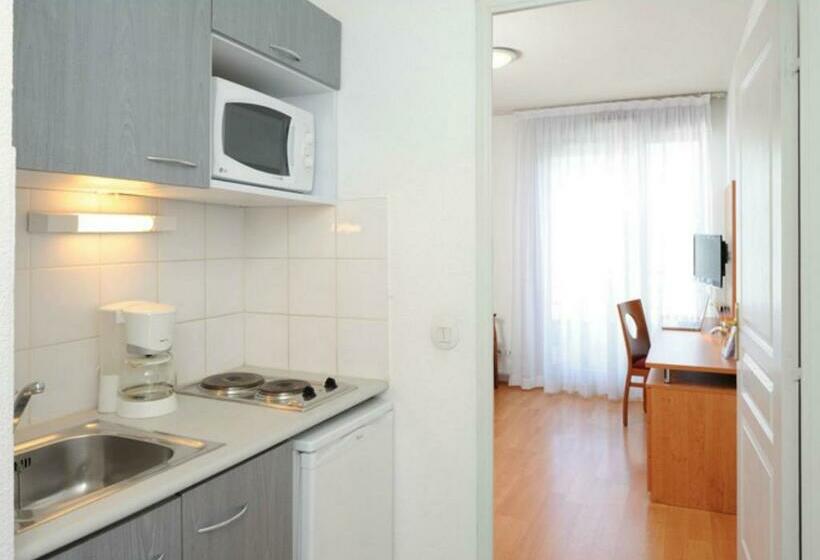 استودیوی استاندارد, Séjours & Affaires Lyon Park Lane