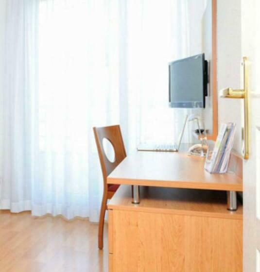 استودیوی استاندارد, Séjours & Affaires Lyon Park Lane