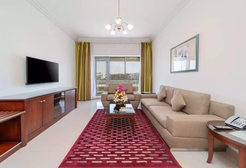 سوییت خانوادگی, Star Metro Deira Hotel Apartments