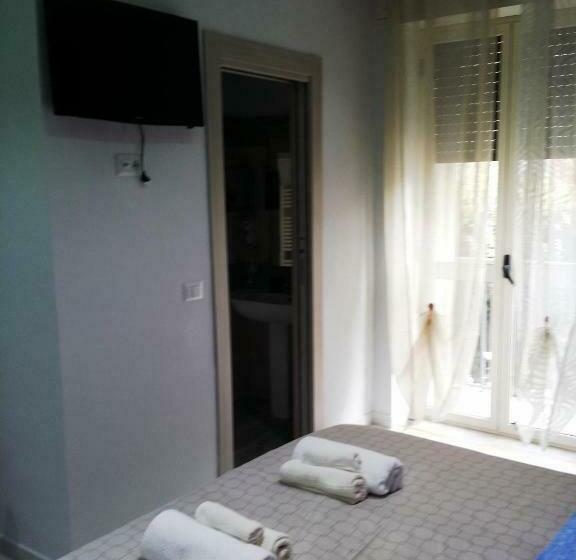 اتاق استاندارد با بالکن, B&b La Ferrovia