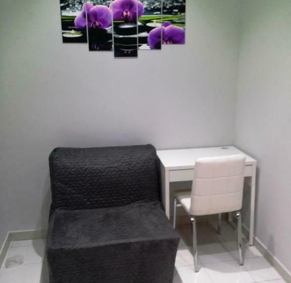 اتاق استاندارد با بالکن, B&b La Ferrovia