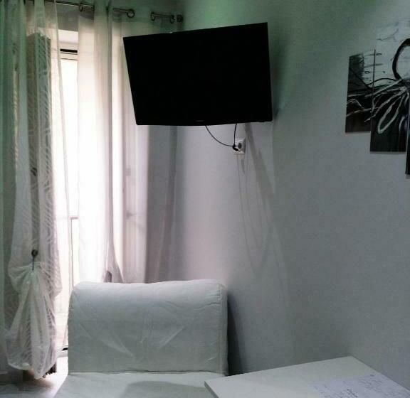 اتاق استاندارد یک تخته با بالکن, B&b La Ferrovia