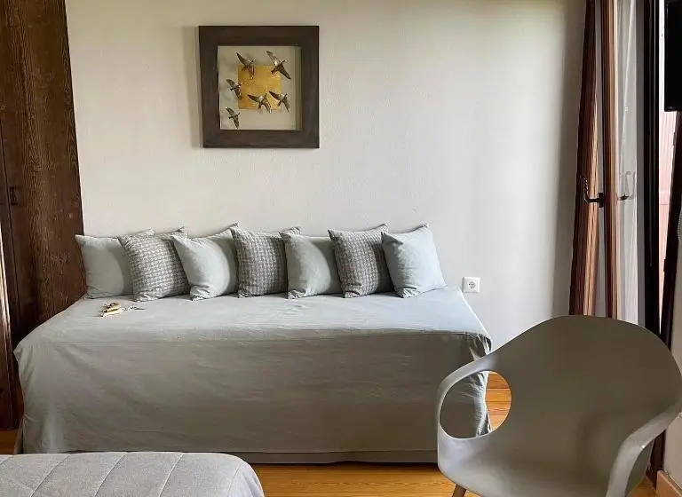 اتاق سه نفره دلوکس با چشم‌انداز دریا, Kalderimi Country House