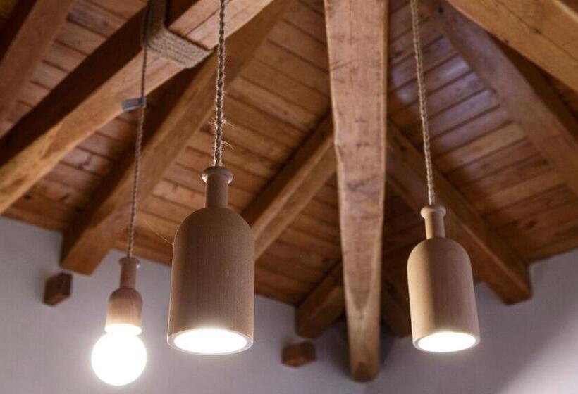 غرفة عائلية, Kalderimi Country House