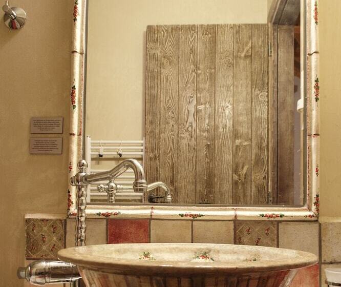 غرفة عائلية, Kalderimi Country House