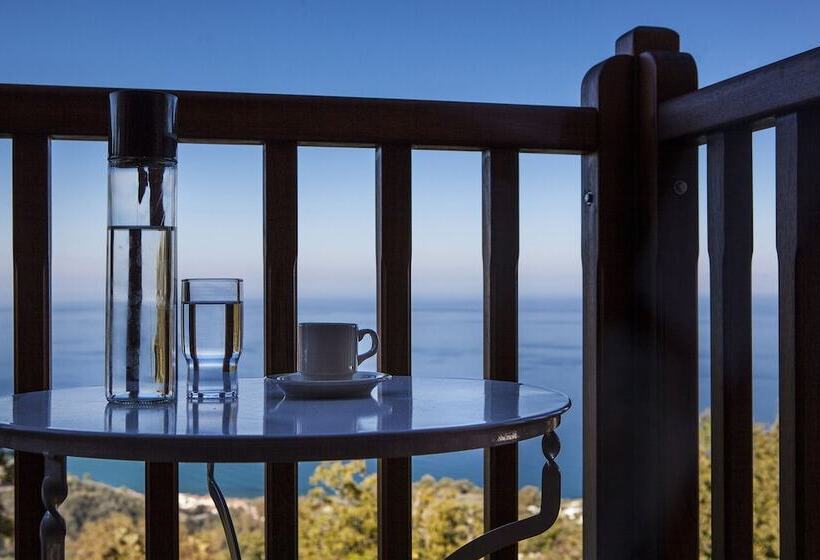 غرفة ديلوكس ثلاثية مطلة على البحر, Kalderimi Country House