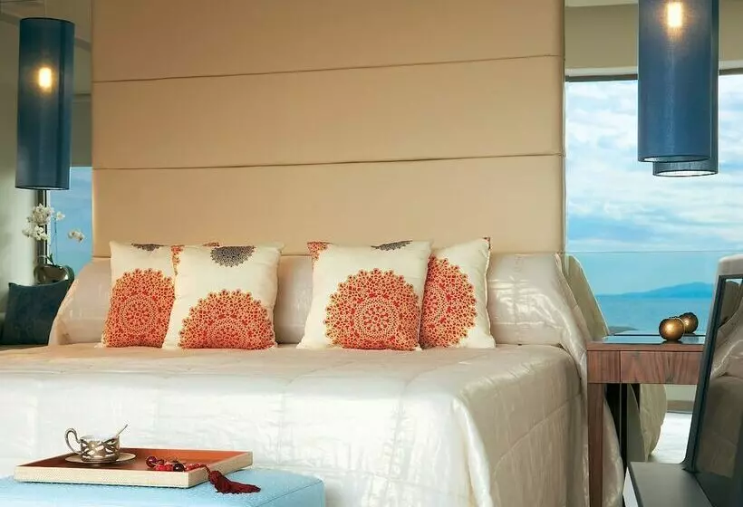 オーシャンビューデラックスルーム, Amirandes, A Grecotel Resort To Live