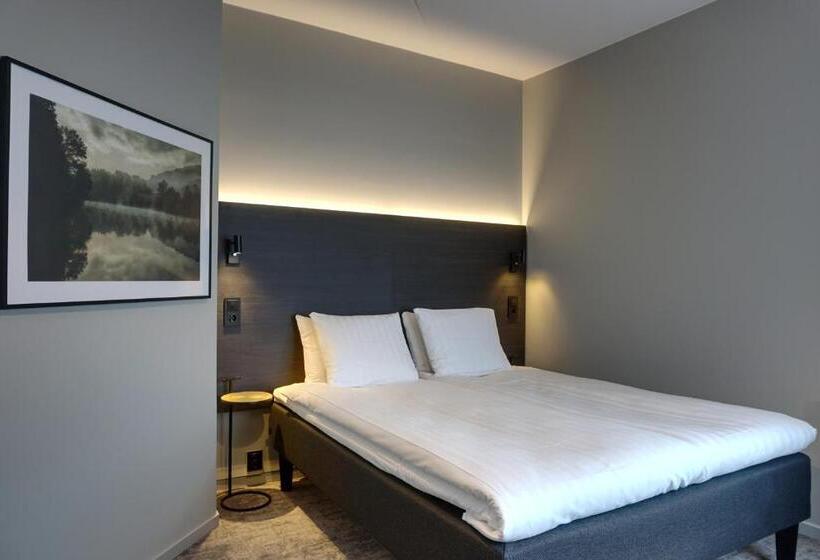 Superior-huone, First Hotel Jönköping