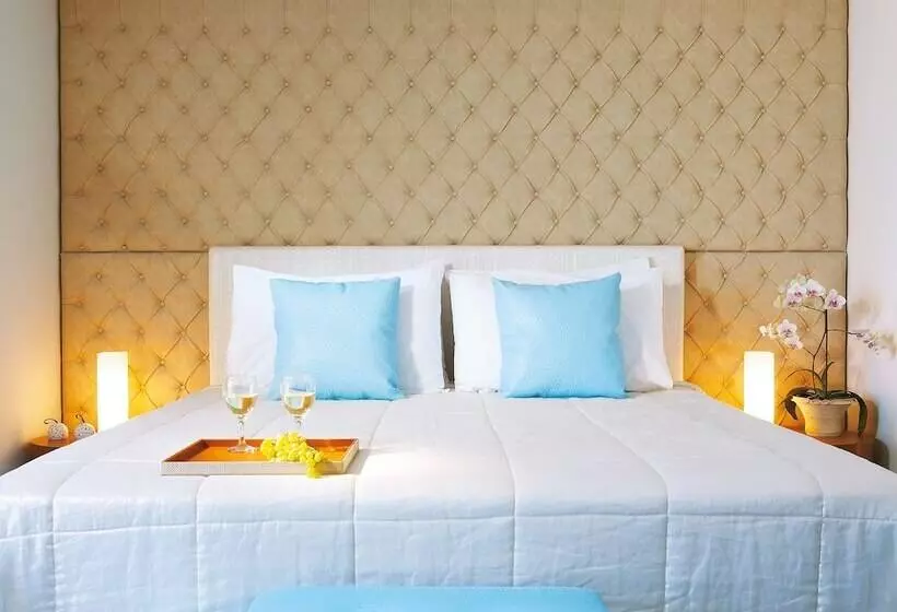 Superior swim-up room, Amirandes, A Grecotel Resort To Live