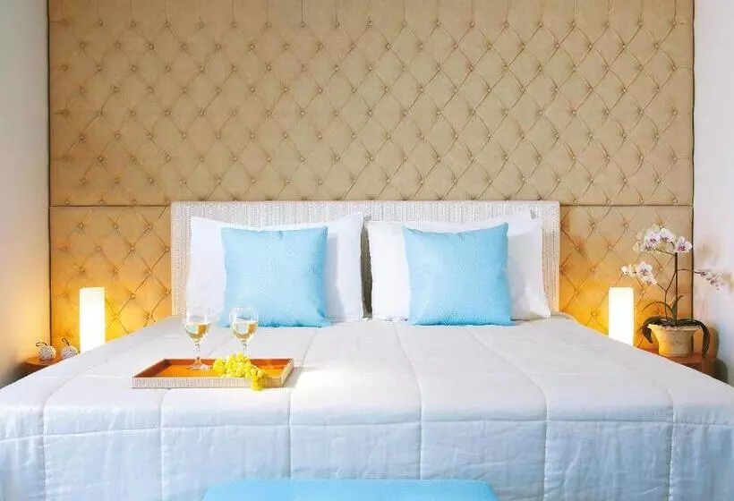 Superior swim-up room, Amirandes, A Grecotel Resort To Live
