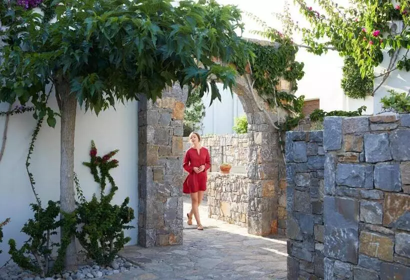 2 Bedroom Villa Sea View