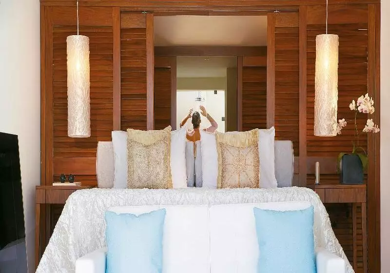 オーシャンビュースイート, Amirandes, A Grecotel Resort To Live