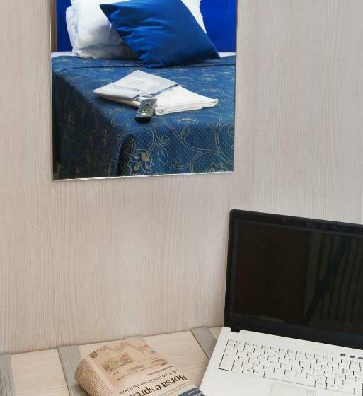 اتاق استاندارد یک نفره, Albergo Marechiaro