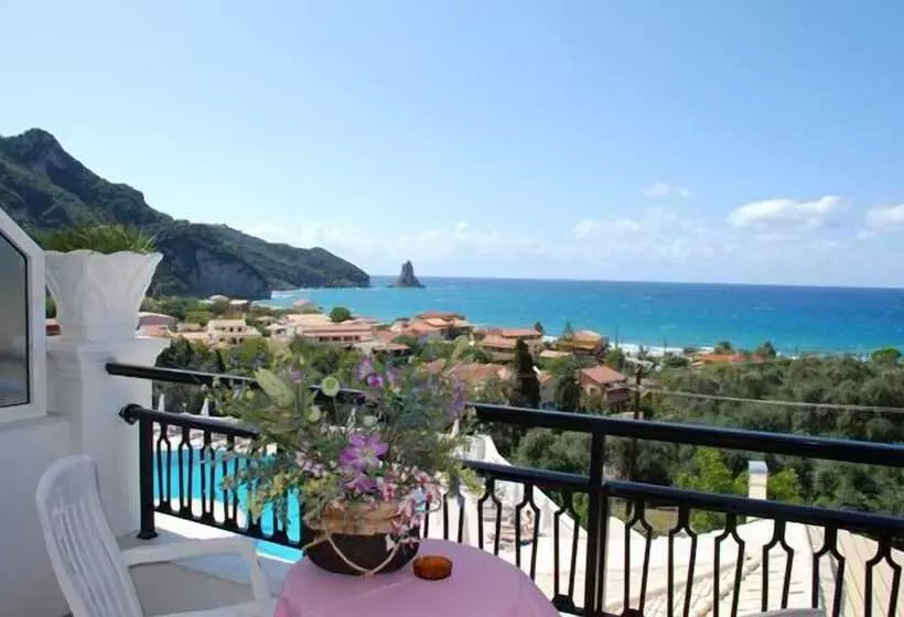 Triple Room Sea View, Aloha