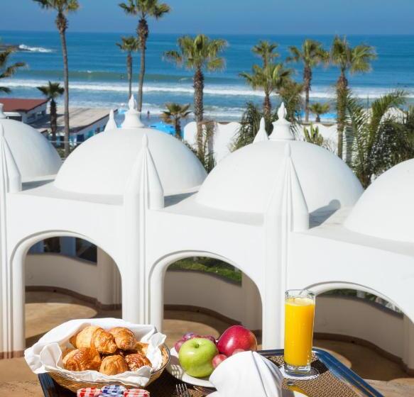 Номер Стандарт, L  Amphitrite Palace Resort & Spa