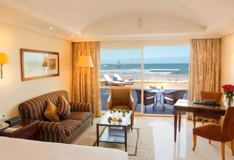 سوییت, L  Amphitrite Palace Resort & Spa