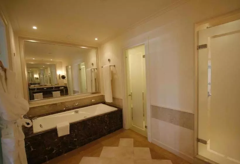 اتاق سوپریور, L  Amphitrite Palace Resort & Spa
