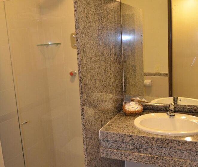 غرفة ديلوكس ثلاثية, Arituba Park