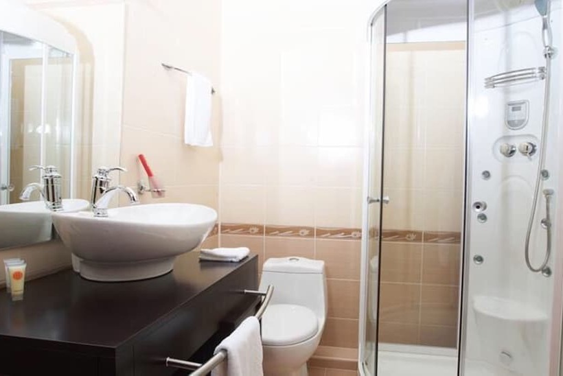 سوییت, Club Royal Park