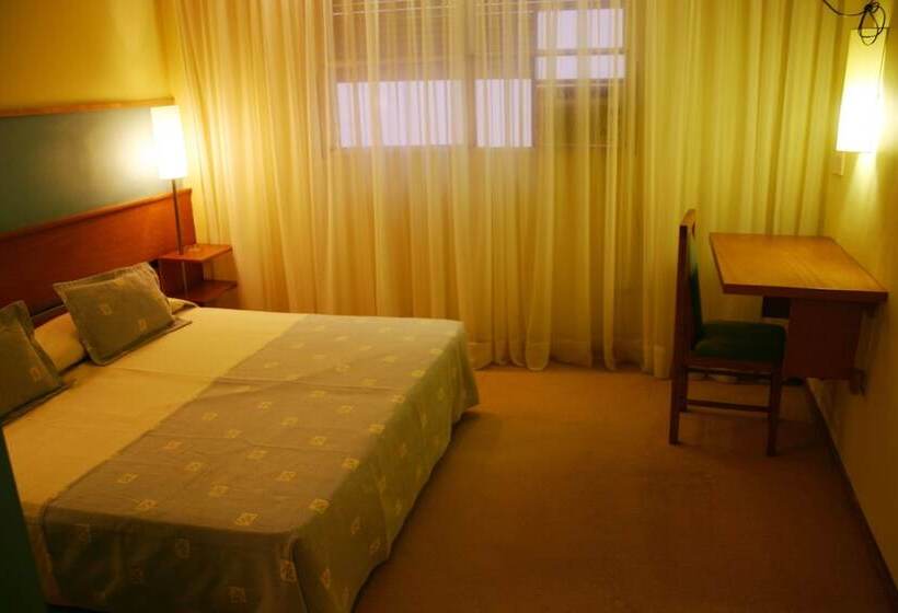 غرفة كلاسيكية, Cordon Del Plata