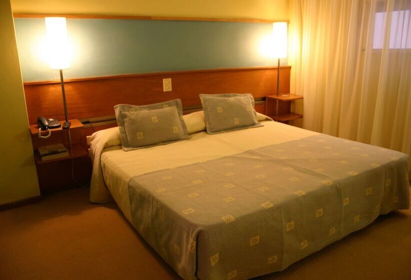 غرفة كلاسيكية, Cordon Del Plata