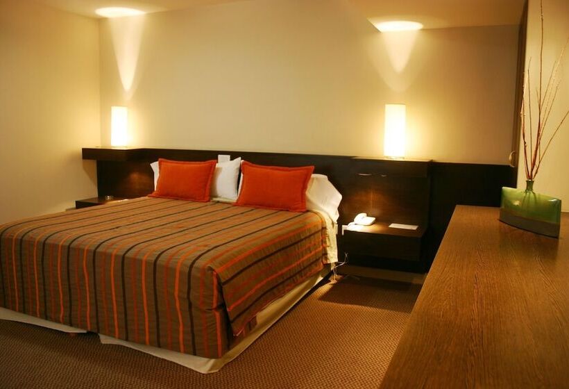 غرفة ديلوكس, Cordon Del Plata